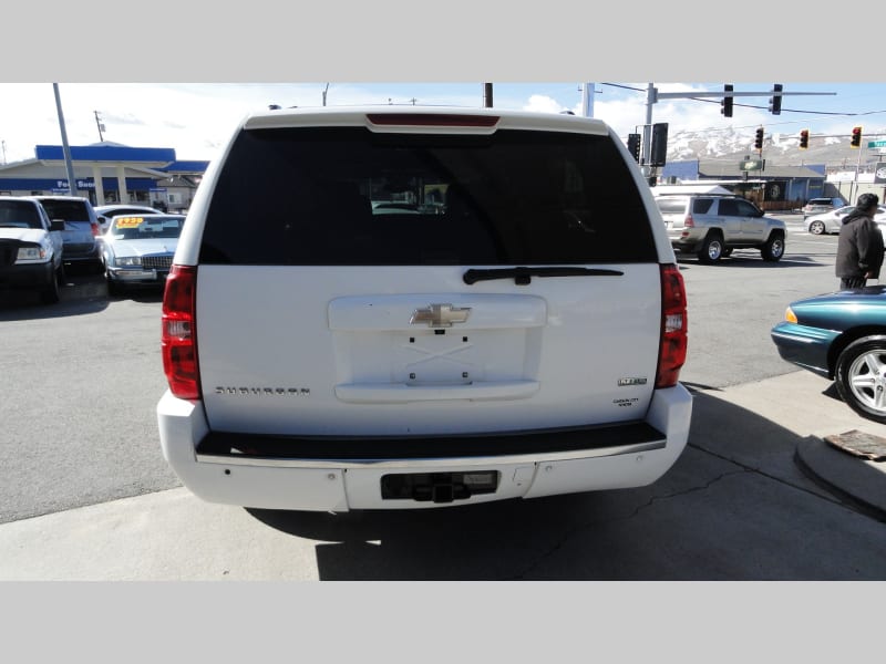 Chevrolet Suburban 2011 price $11,950