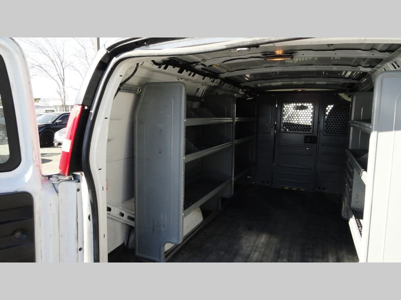 GMC Savana Cargo Van 2014 price $12,950