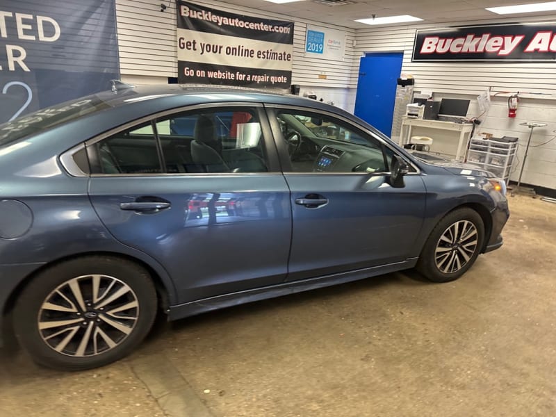 SUBARU LEGACY 2018 price $10,999