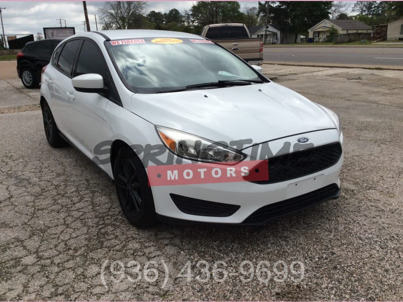 Ford Focus 2018 price 2200down