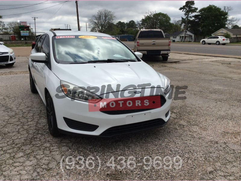 Ford Focus 2018 price 2200down