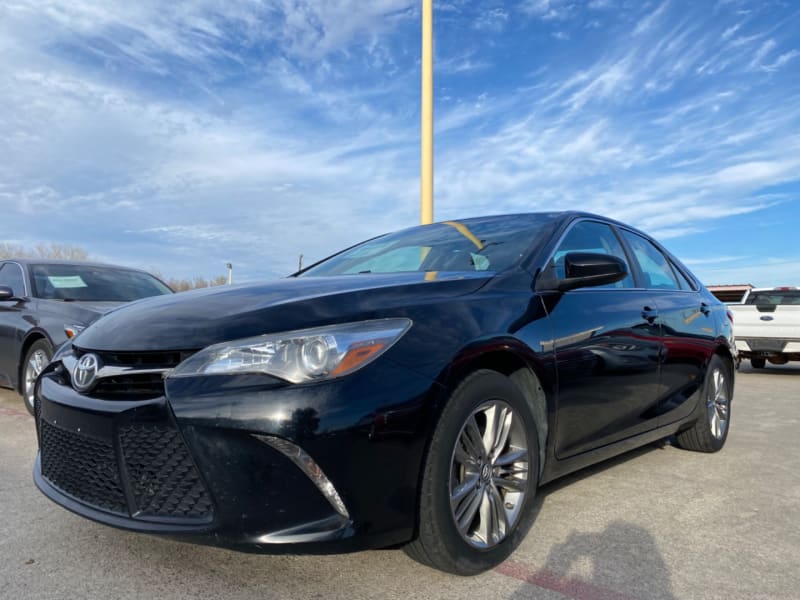 Toyota Camry 2017 price $16,200