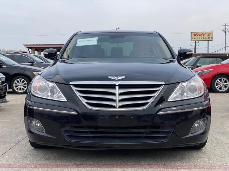 Hyundai Genesis 2011 price $7,500