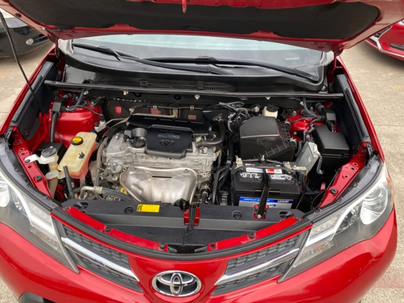 Toyota RAV4 2013 price $11,400