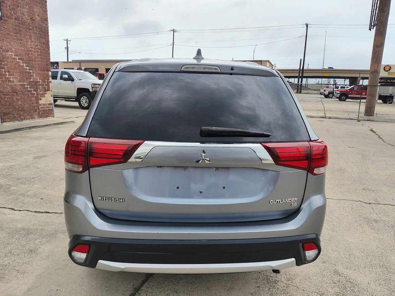 MITSUBISHI OUTLANDER 2017 price $10,950