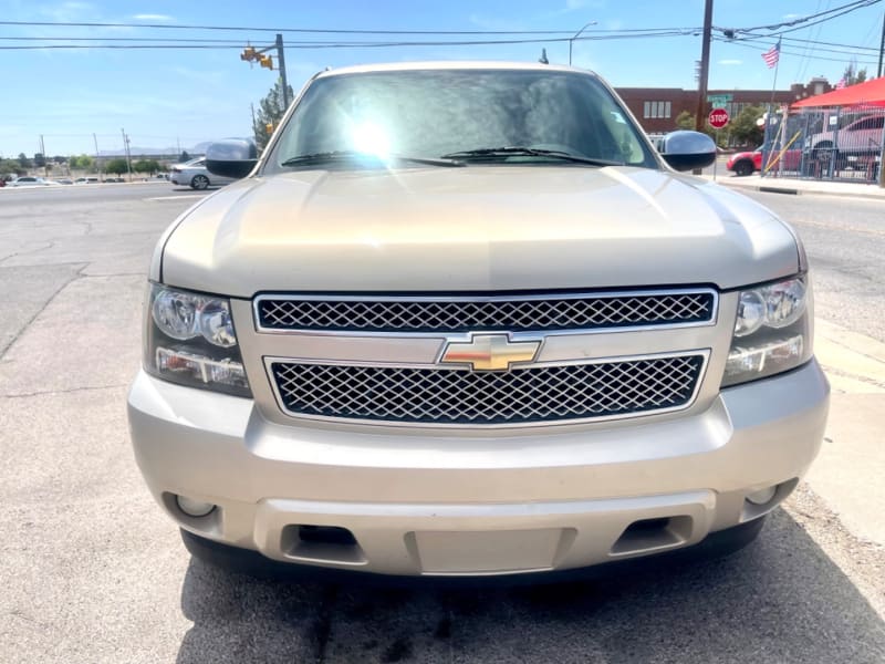 Chevrolet Suburban 2008 price $10,995