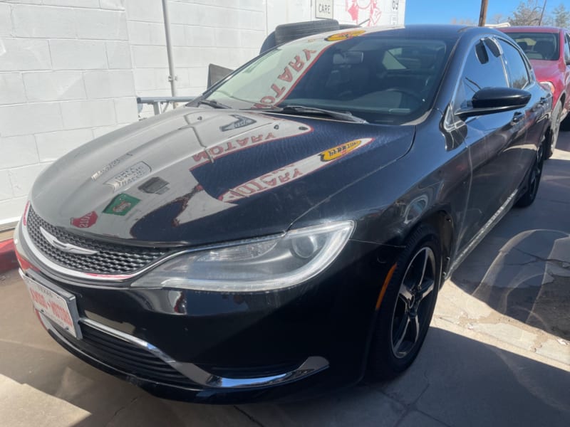 Chrysler 200 2016 price $5,995