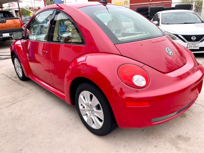 Volkswagen New Beetle Coupe 2009 price $6,995