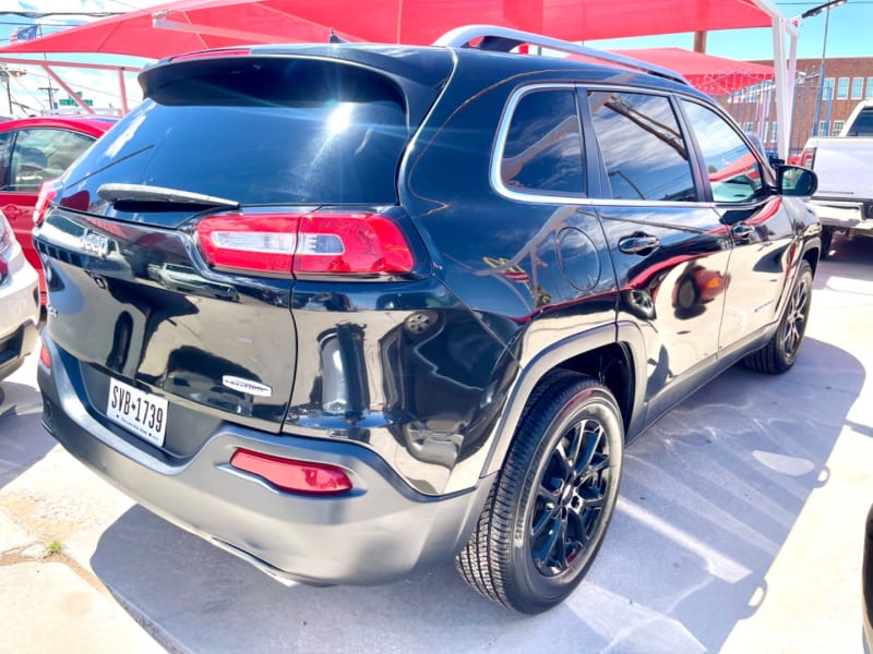 Jeep Cherokee 4x4 2016 price $9,995