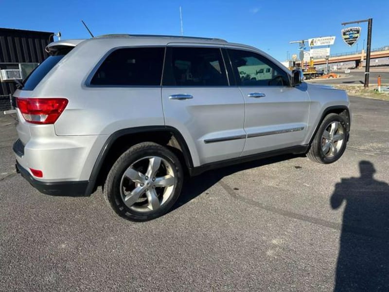 Jeep Grand Cherokee 2011 price $10,260