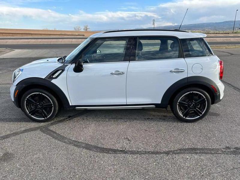 MINI Countryman 2016 price $15,999