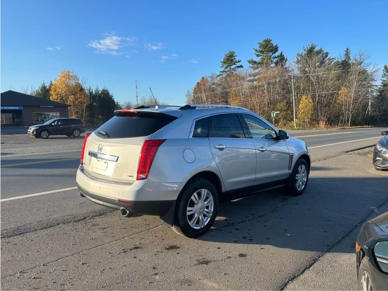 Cadillac SRX 2015 price $16,995