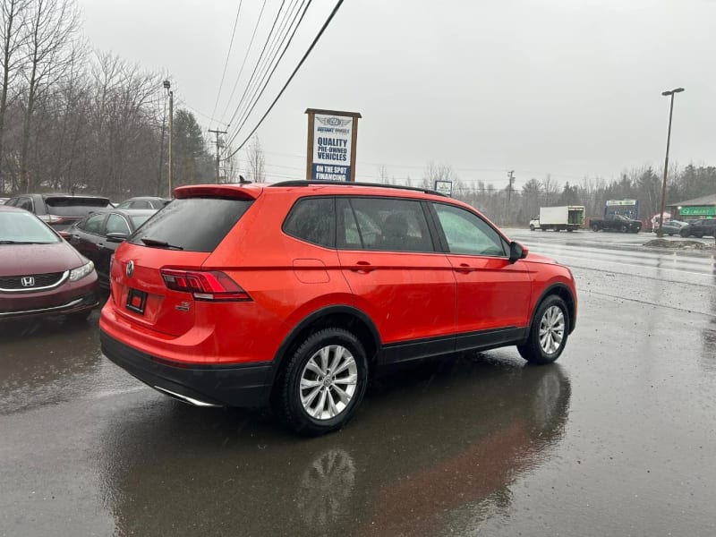 Volkswagen Tiguan 2018 price $18,995