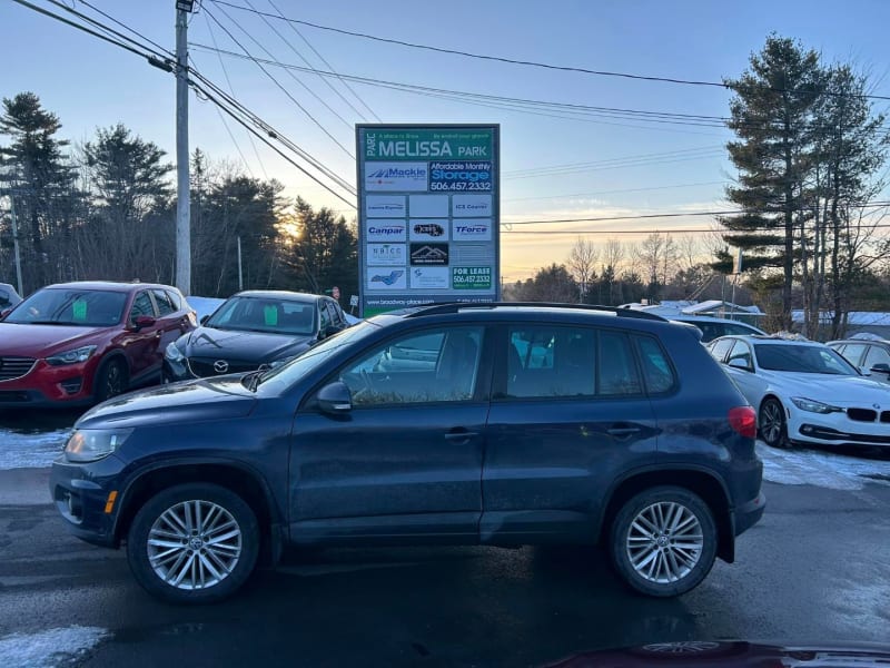 Volkswagen Tiguan 2015 price $15,995