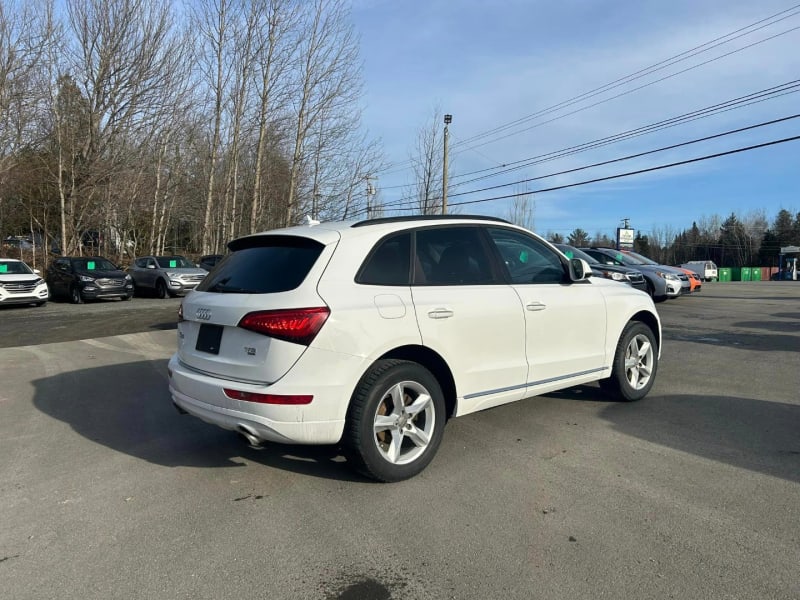 Audi Q5 2015 price $16,995