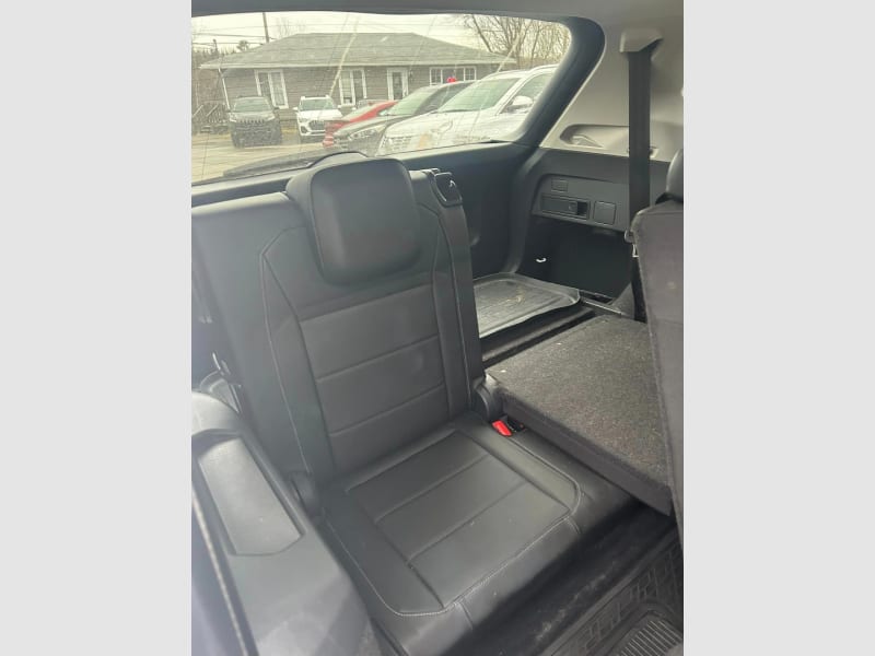 Volkswagen Tiguan 2018 price $19,995