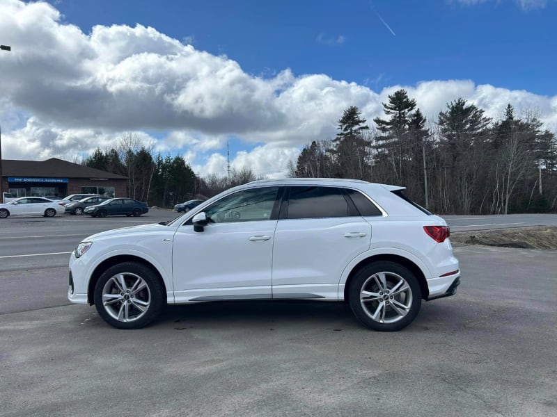 Audi Q3 2021 price $32,995