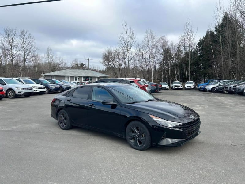 Hyundai Elantra 2021 price $21,995