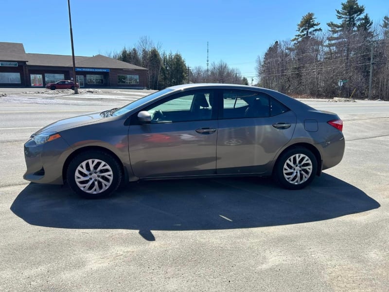 Toyota Corolla 2019 price $18,995