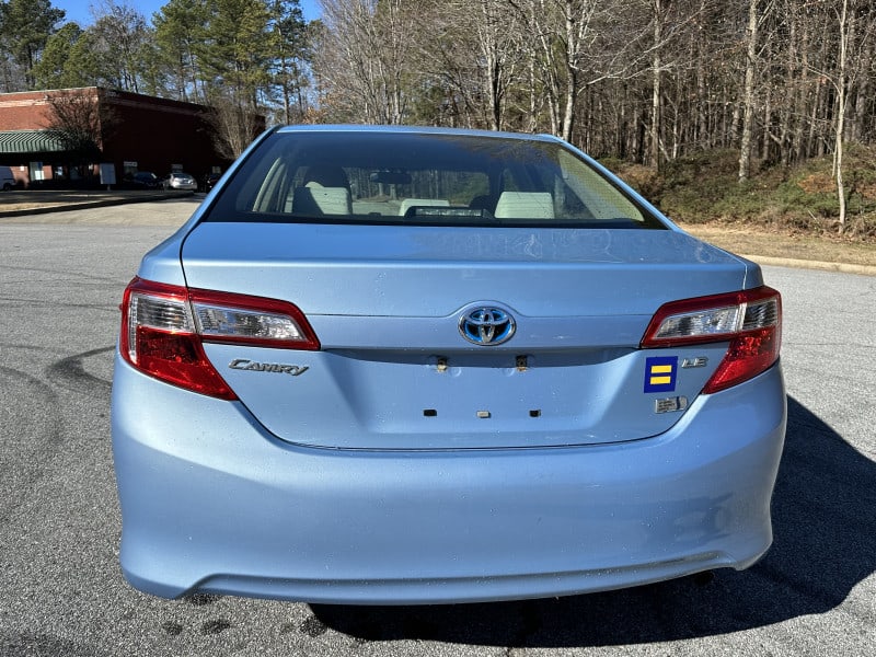 Toyota Camry Hybrid 2013 price $11,700