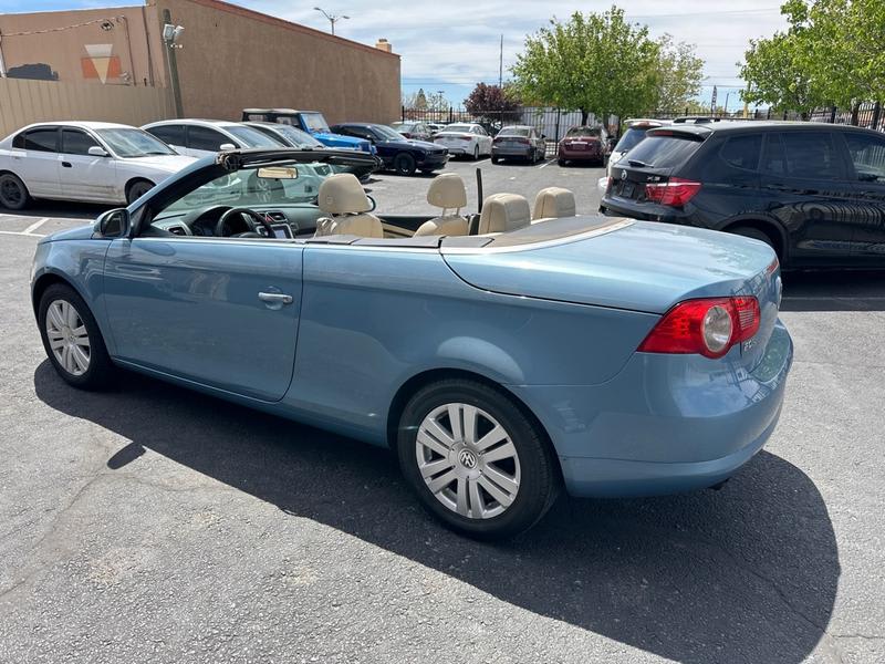 VOLKSWAGEN EOS 2008 price $3,900