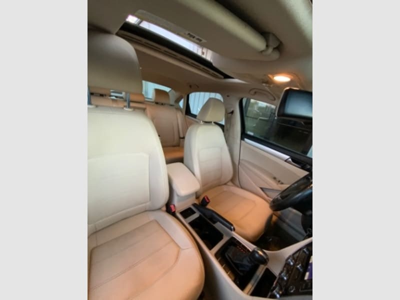 Volkswagen Passat 2012 price $7,900