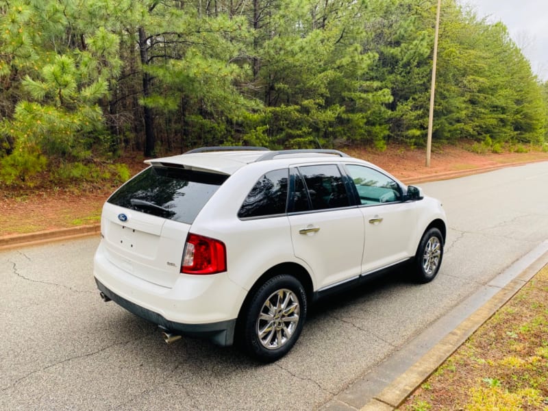 Ford Edge 2011 price $7,999