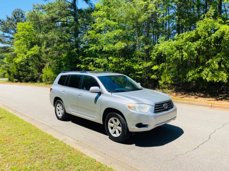 Toyota Highlander 2008 price $9,999