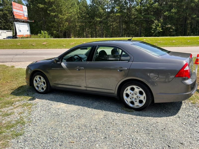 Ford Fusion 2010 price $5,950