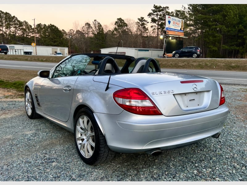 Mercedes-Benz SLK-Class 2005 price $8,900