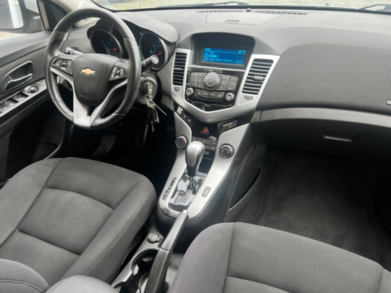 Chevrolet Cruze 2013 price $6,999