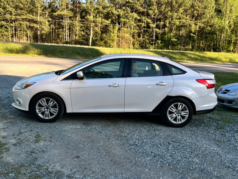 Ford Focus 2012 price $4,800