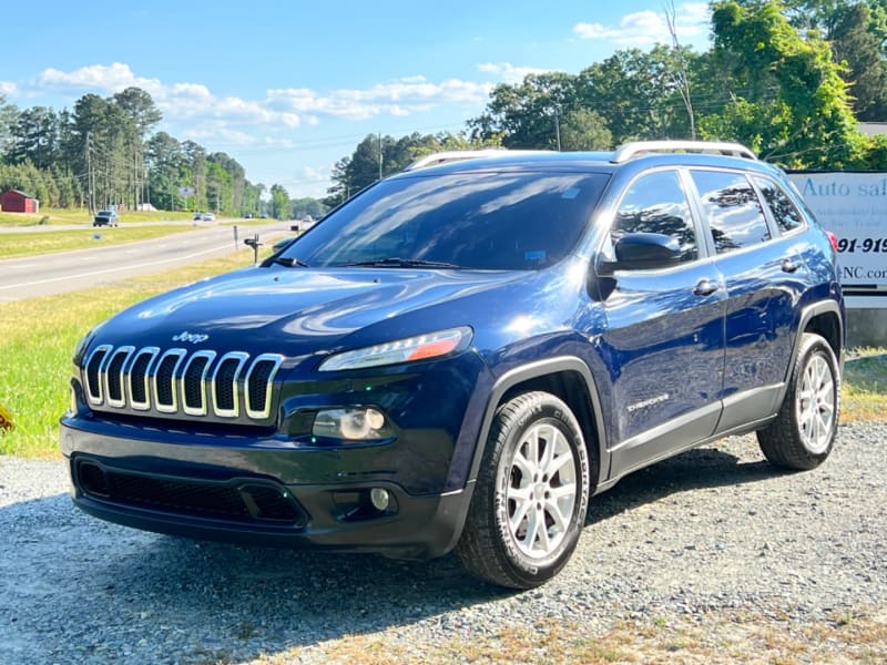 Jeep Cherokee 2014 price $10,995