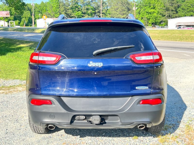 Jeep Cherokee 2014 price $10,995