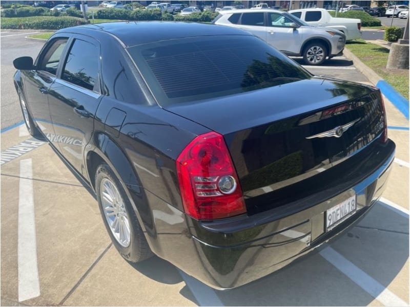 Chrysler 300 2009 price $6,995