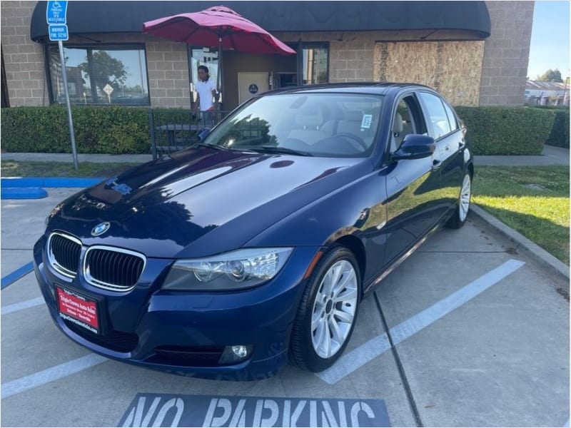 BMW 3 Series 2011 price $10,995