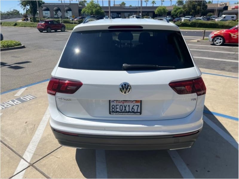 Volkswagen Tiguan 2018 price $14,995