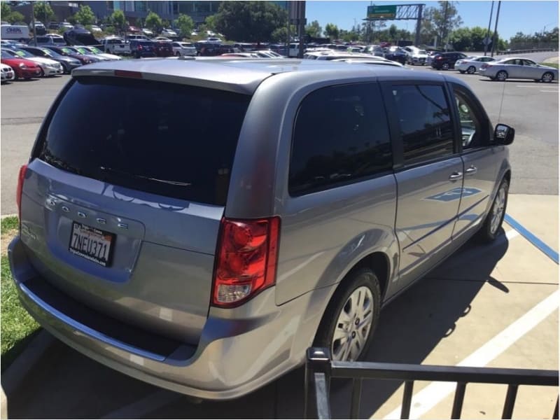 Dodge Grand Caravan Passenger 2015 price $9,995