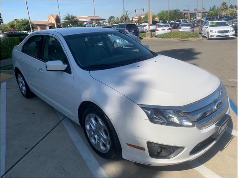 Ford Fusion 2010 price $5,995