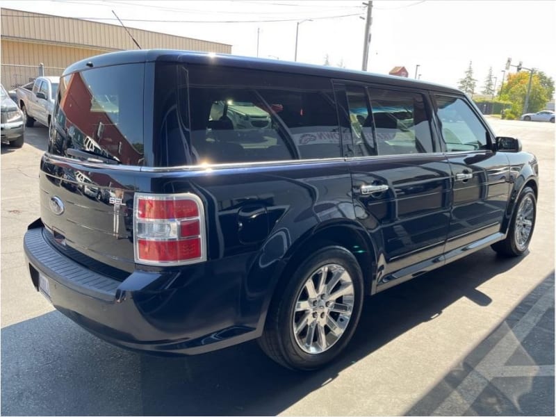 Ford Flex 2009 price $9,995