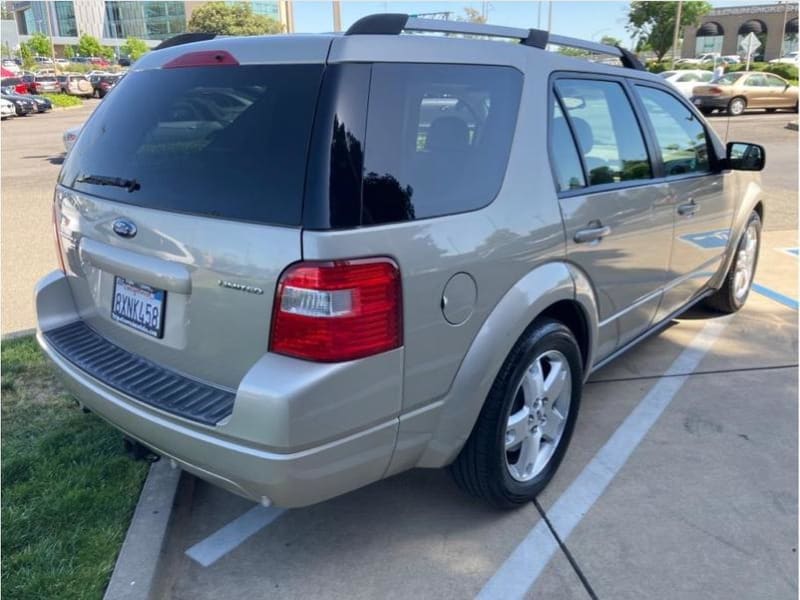 Ford Freestyle 2005 price $5,995