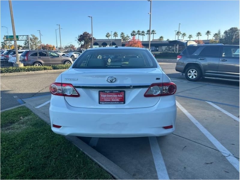 Toyota Corolla 2011 price $11,995