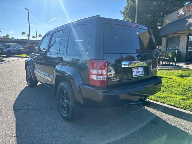 Jeep Liberty 2012 price $9,995