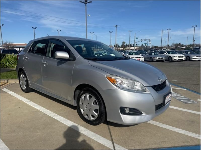 Toyota Matrix 2010 price $10,995