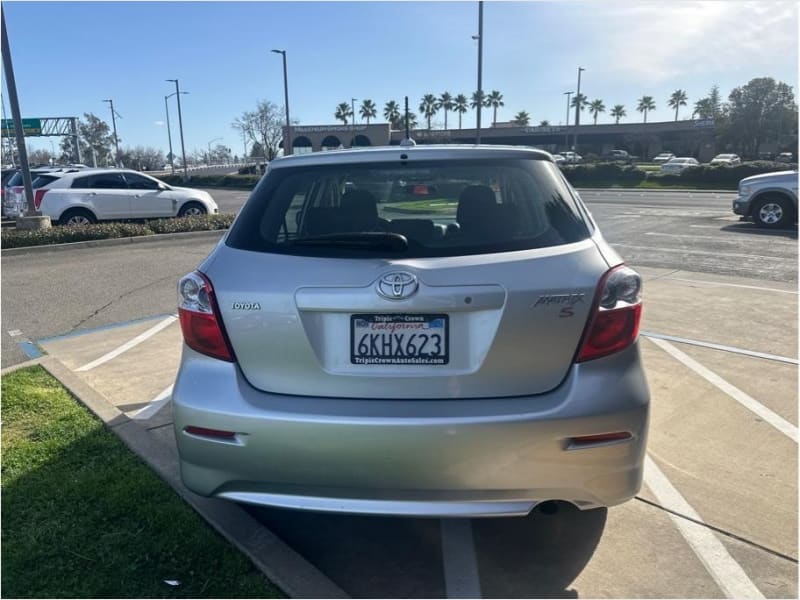 Toyota Matrix 2010 price $10,995