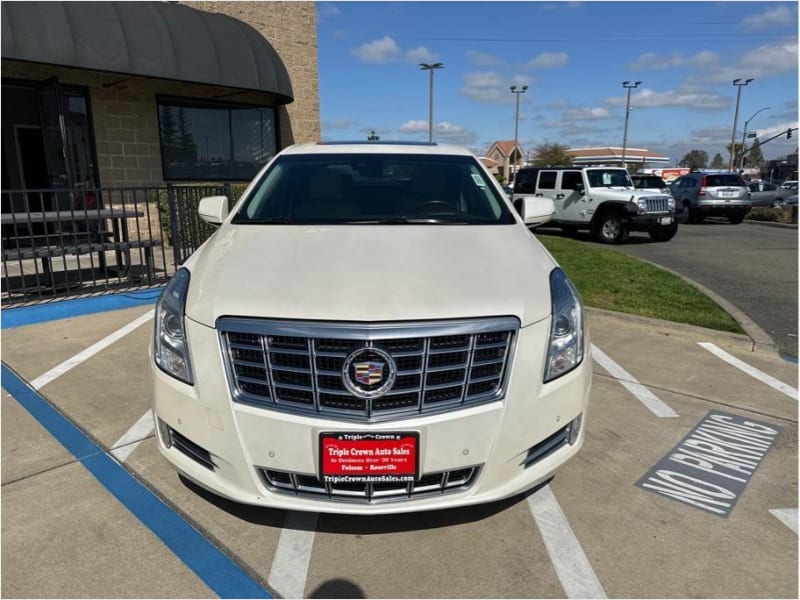 Cadillac XTS 2013 price $14,995