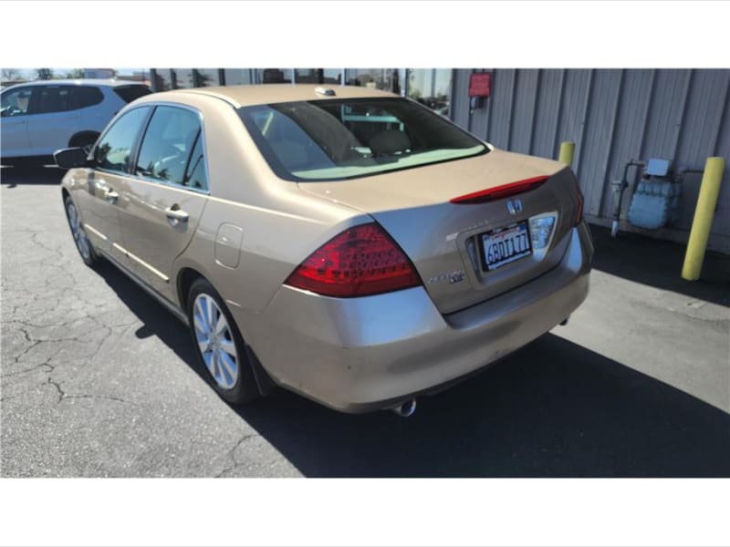 Honda Accord 2007 price $10,995