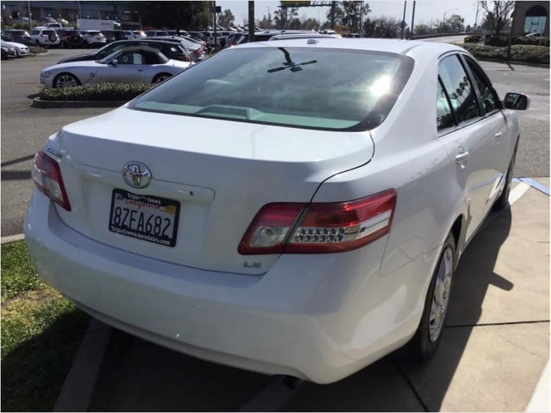 Toyota Camry 2011 price $10,995