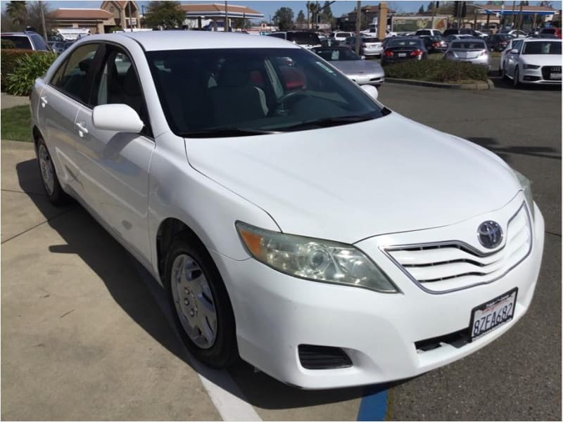 Toyota Camry 2011 price $10,995