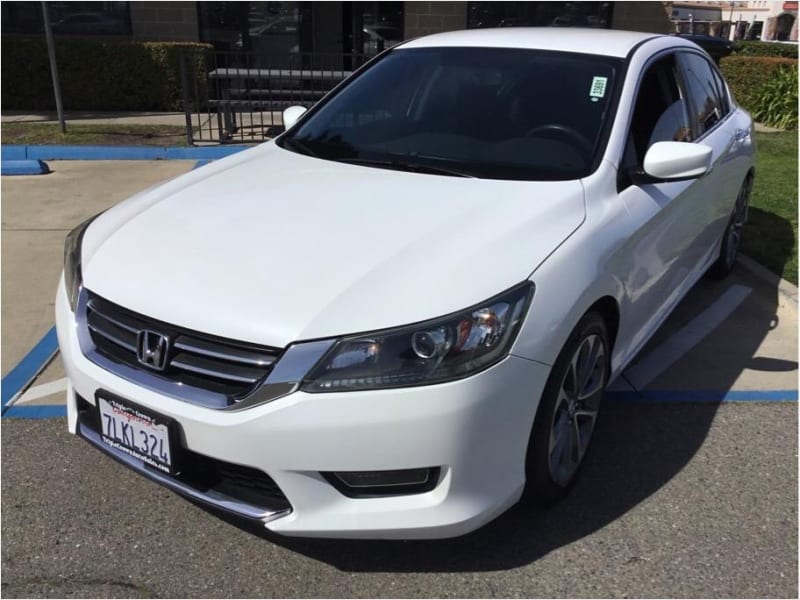 Honda Accord 2015 price $16,995